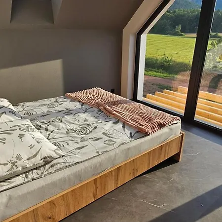 Wataha Pod Basztami - Wadera - Caloroczne 펜션