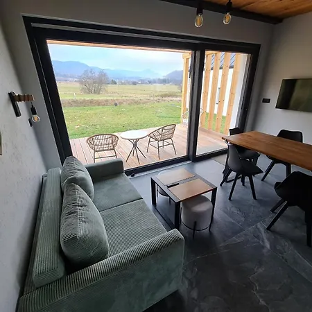 Wataha Pod Basztami - Wadera - Caloroczne 펜션 라트코프