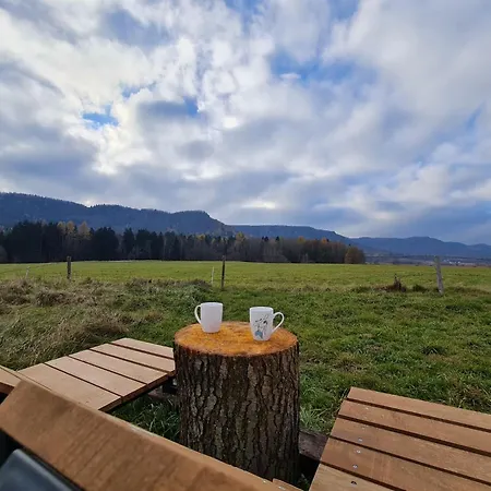 Wataha Pod Basztami - Wadera - Caloroczne 라트코프