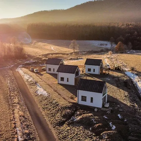 Wataha Pod Basztami - Wadera - Całoroczne