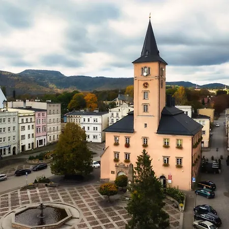 Wataha Pod Basztami - Wadera - Całoroczne