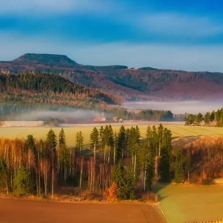 Wataha Pod Basztami - Wadera - Caloroczne